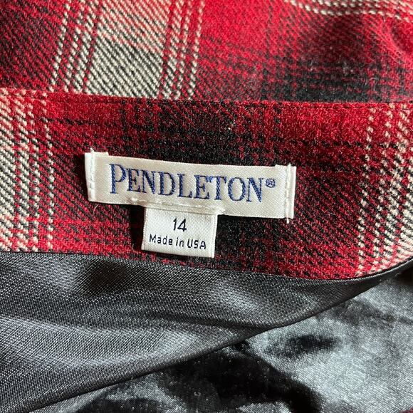 Pendleton Skirt Womens 14 Red Black Tartan Plaid Wool A-Line Career Scottish - Picture 9 of 13